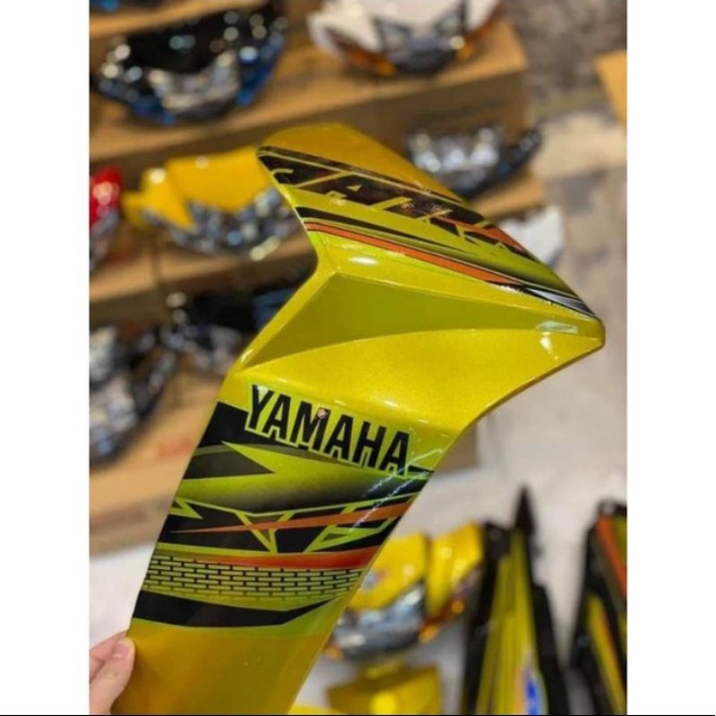 Dàn áo Sirius Vàng Candy kèm tem