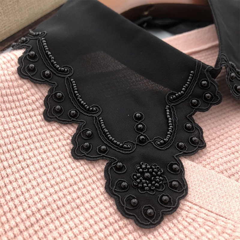 Vòng Cổ Choker Thêu Hoa Đính Ngọc Trai Nhân Tạo Phong Cách Gothic Hoàng Gia Cho Nữ