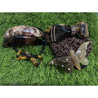 Kẹp đồi mồi phối túi lưới / kẹp nhựa phối đá(K8)