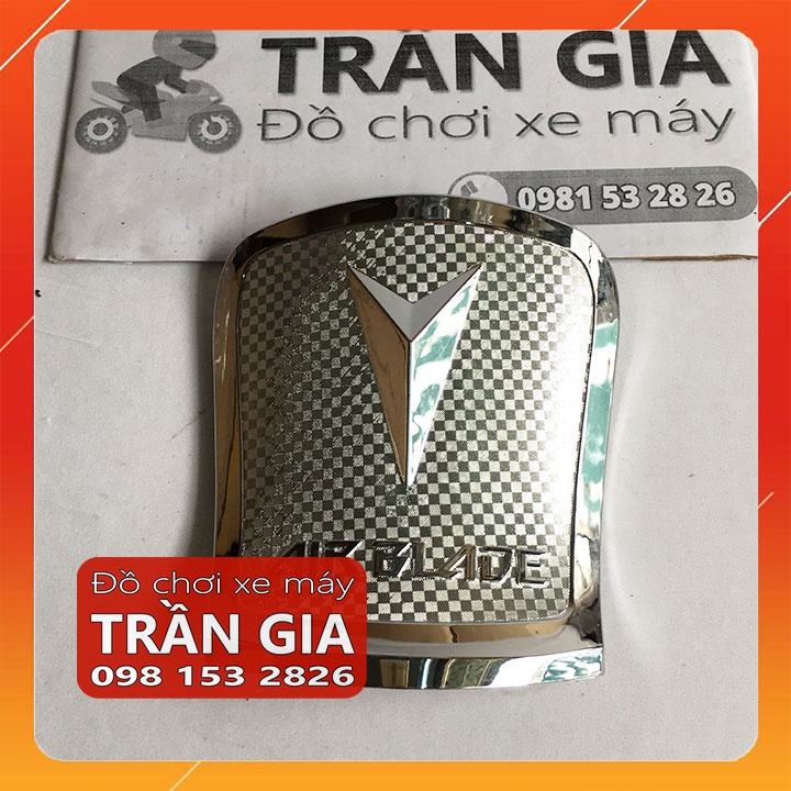 Ốp nắp bình xăng xe AB airblade 2013-2014-2015 xi inox crom - phụ kiện trang trí air blade