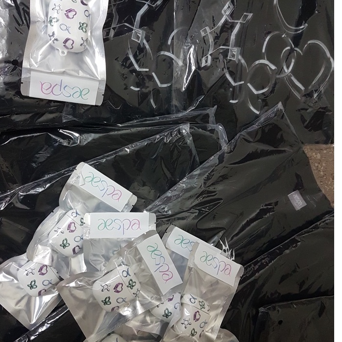 Bộ sản phẩm áo, case aespa Savage MD OFFICIAL