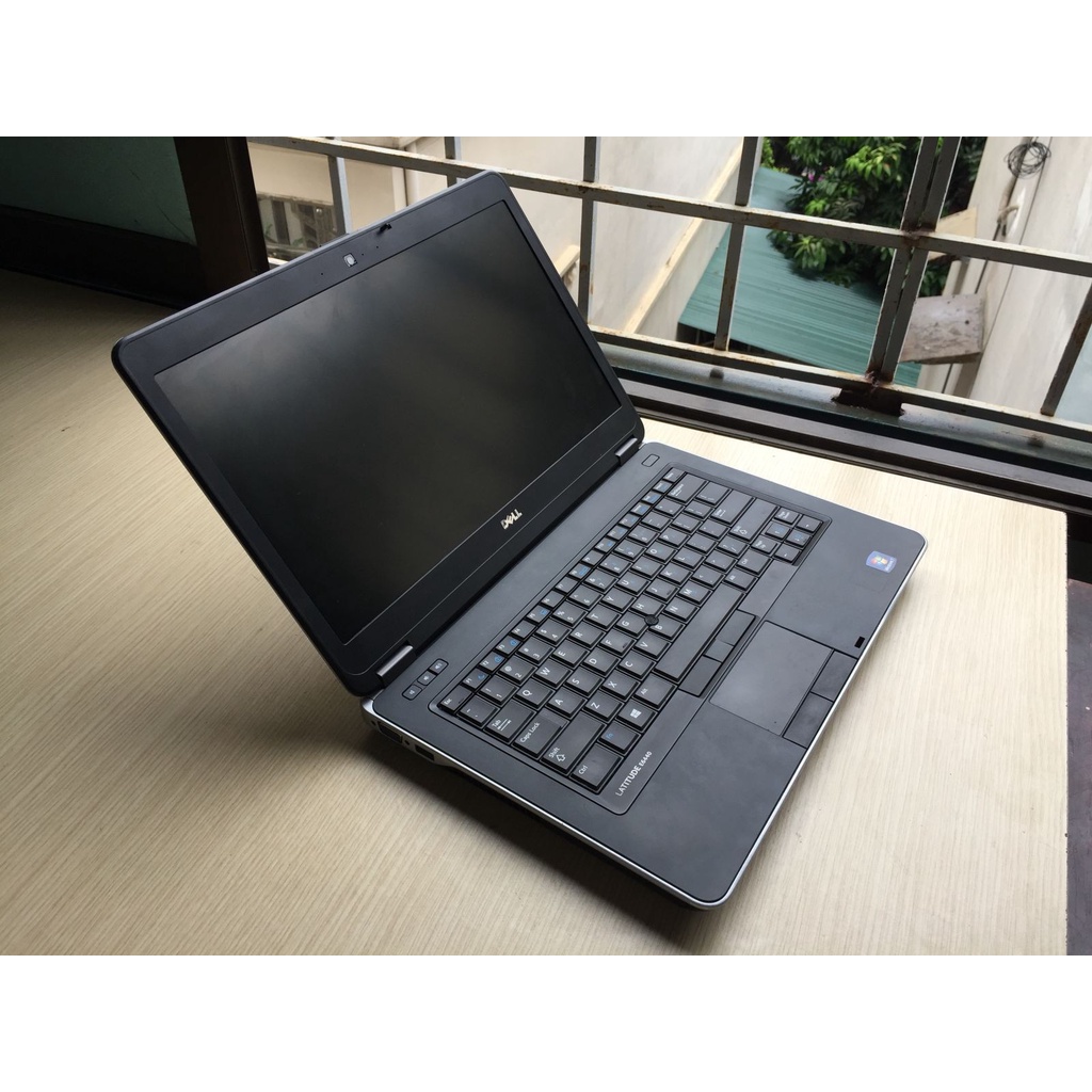 Laptop Dell Latitude E6440 i5 4200M Ram 8G SSD 240G hình thức đẹp