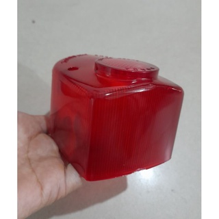 Chụp đuôi đèn sau xe Cúp 81, hàng dầy, loại tốt.