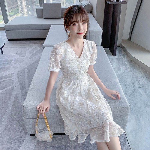 Đầm Hoa Thiết Kế Dáng Xòe Độc Đáo 🍁 𝓜𝓪̂̃𝓾 𝓗𝓞𝓣 🍁 Mang Phong Cách Thanh Lịch, Mới Lạ Dành Cho Nữ 2021 | BigBuy360 - bigbuy360.vn