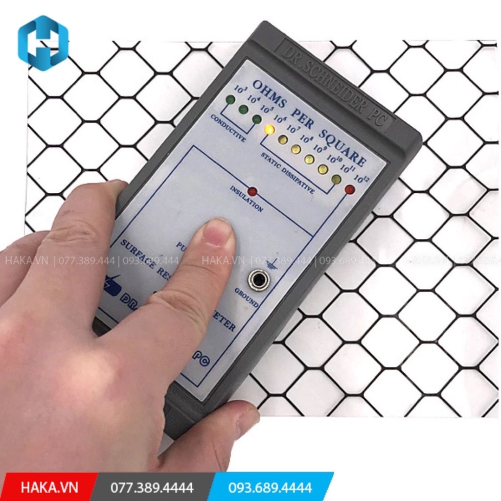 Màng nhựa PVC chống tĩnh điện kẻ ô mắt cáo HAKA. Độ dày 0.3mm | Đáp ứng tiêu chuẩn lắp đặt trong nhà xưởng