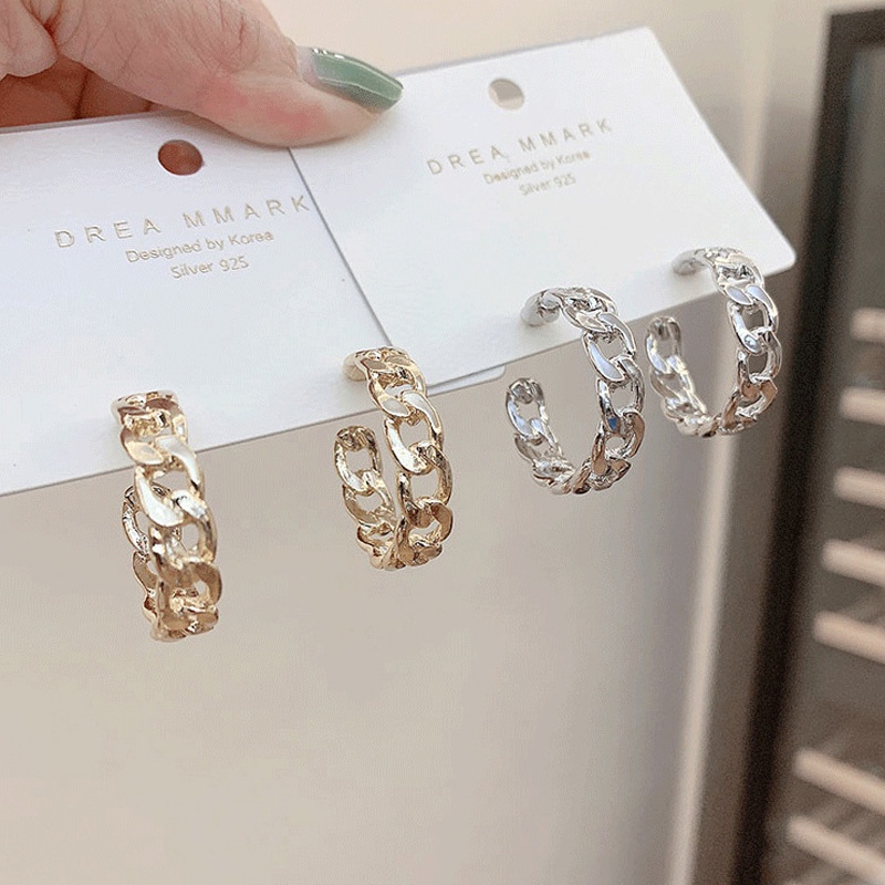 Đôi khuyên tai kim loại kiểu chuỗi xích cá tính thời trang dành cho nữ