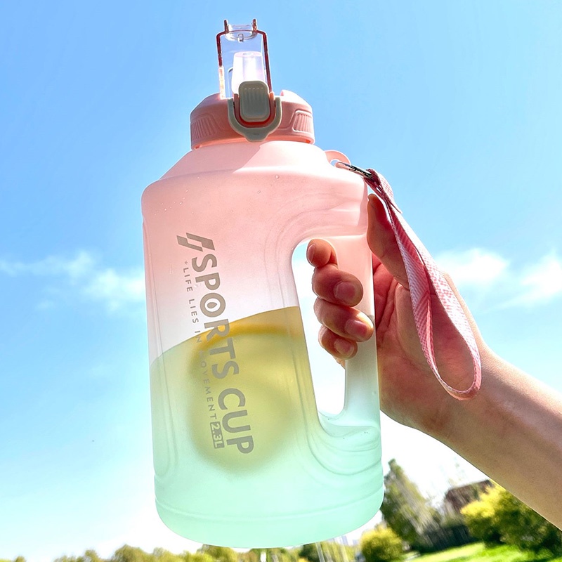 Bình Nước Thể Thao Ngoài Trời Không BPA Cỡ 1.5L/2.3L Có Ống Hút Tiện Dụng