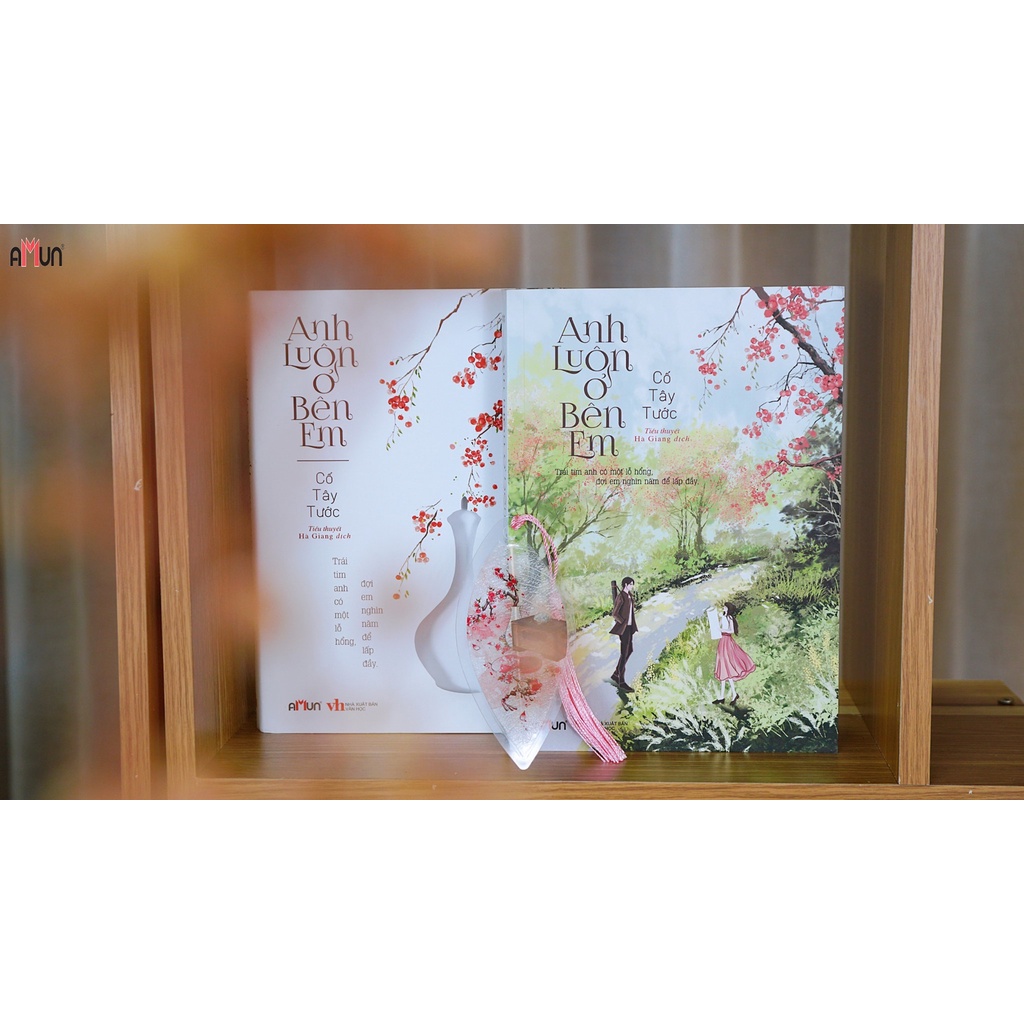 SÁCH - Anh luôn ở bên em