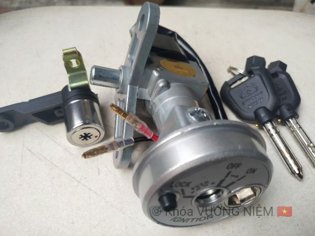 Bộ Khóa máy xe Exciter 2011+khóa yên chìa 8 cạnh chống trộm cao cấp chính hãng VƯƠNG NIỆM 🇻🇳