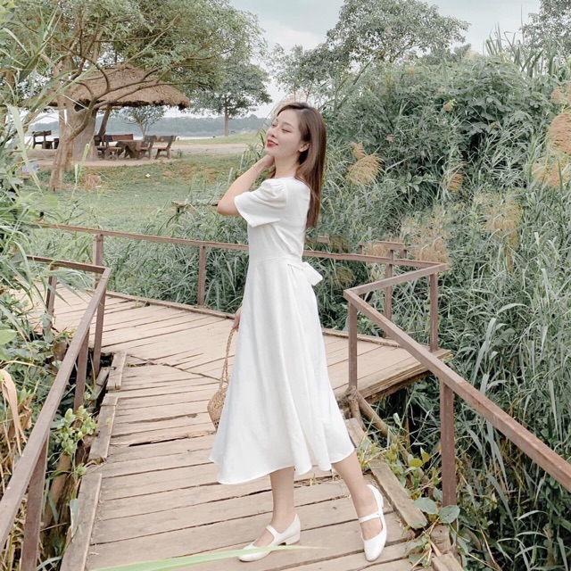 [Mã FATHANG5 giảm 10K đơn 50K] Đầm trắng cổ tròn thắt eo (kèm hình thật) | BigBuy360 - bigbuy360.vn