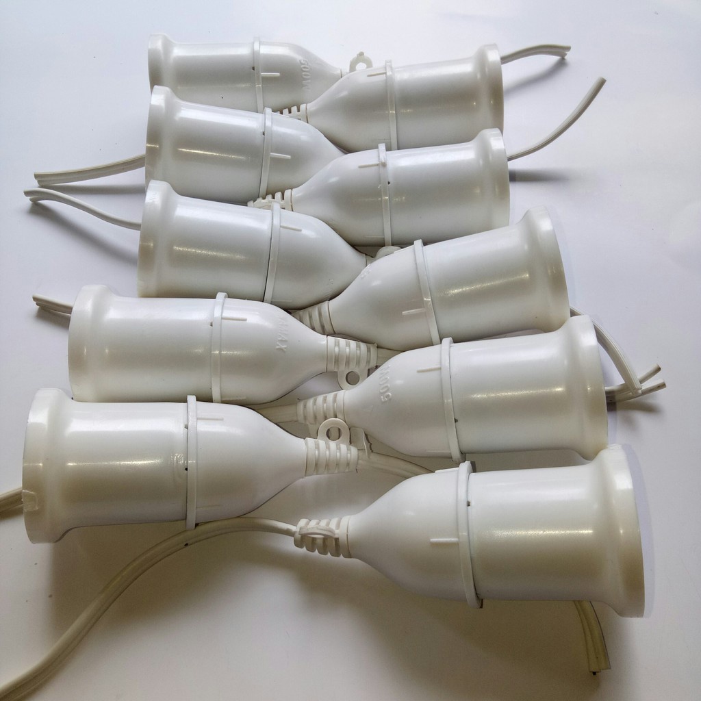 Đuôi Đèn Treo Kín Nước Ngoài Trời Xoáy E27 - Hàng Việt Nam, Chất Lượng Cao