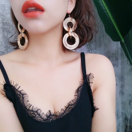 Bông tai sợi mảnh đan 3 vòng tròn chuẩn tiệc tùng BT62