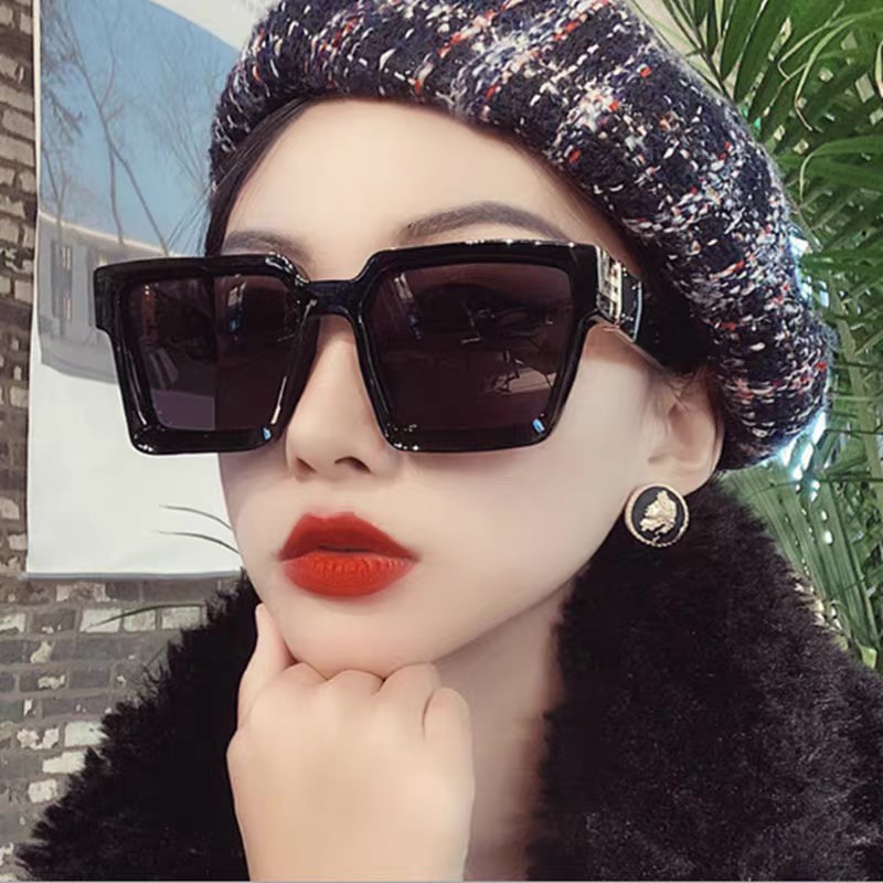 [ HOT - ITEM] Kính hot girl nhiều màu siêu sang chảnh Kính bản to nam nữ