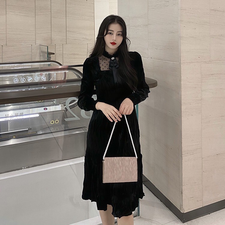 D70 - Đầm  Bigsize  Nhung Tiểu Thư Tay Dài