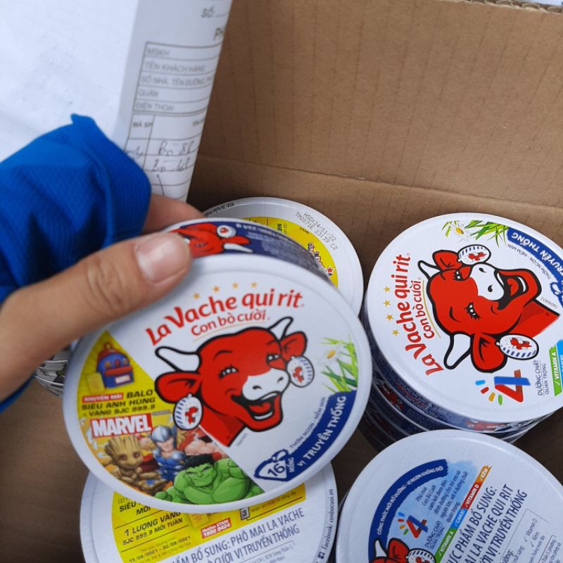 Phomai con bò cười vị truyền thống 16 Miếng (mẫu mới tinh phiên bản siêu anh hùng date tháng 02/2022)
