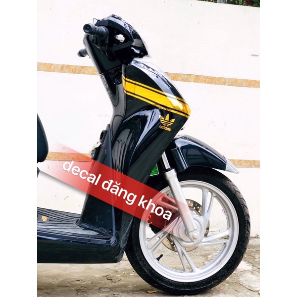 Tem SH ADIDAS crom vàng dán cho mọi loại xe
