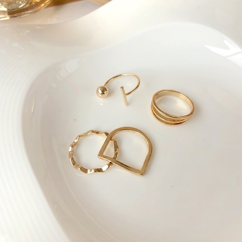 Bộ bốn nhẫn thời trang Hàn Quốc sành điệu cho nữ