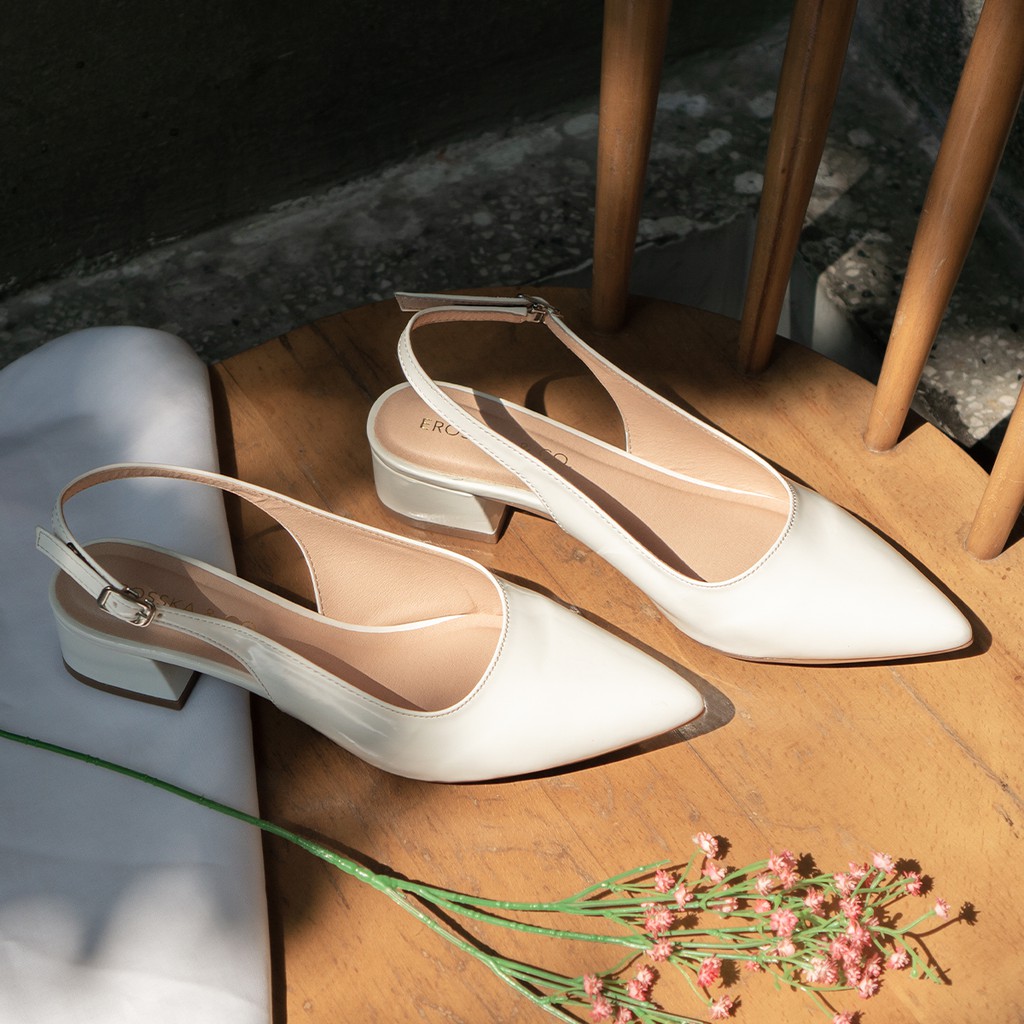 Giày cao gót slingback Erosska mũi nhọn da bóng kiểu dáng basic cao 3cm màu kem - EL012