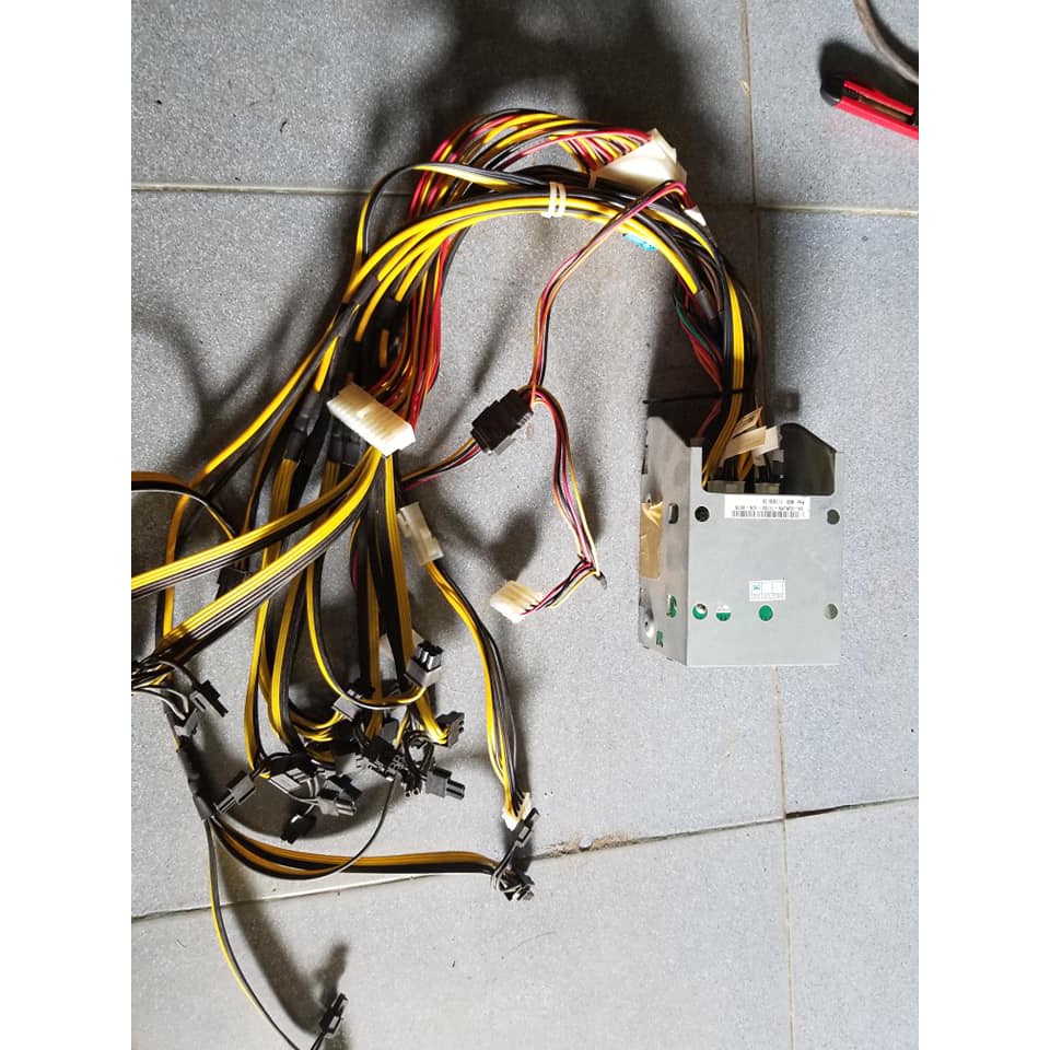 Bộ chuyển đổi nguồn server thành nguồn máy tính