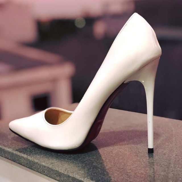 Cao gót CALLA đế đỏ màu trắng