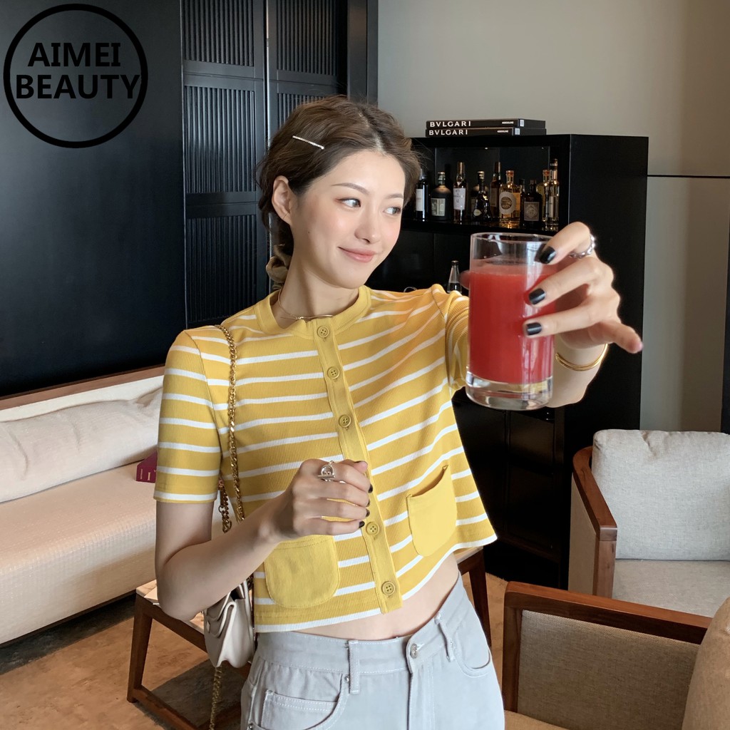 Áo Croptop Dệt Kim Tay Ngắn Cổ Tròn Phối Túi Phong Cách Hàn Quốc | BigBuy360 - bigbuy360.vn