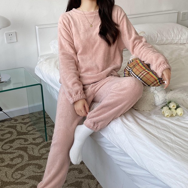 Bộ lông mặc nhà trơn màu siêu ấm