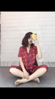 Bộ lụa nữ hoạ tiết hàng may từ vải dư