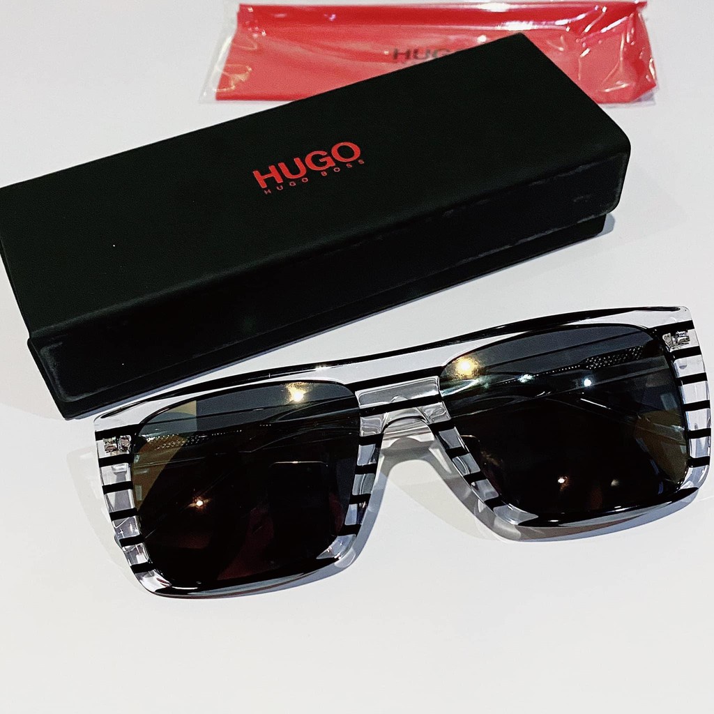 Kính đeo Hugo Boss mẫu mới onweb 🇺🇸