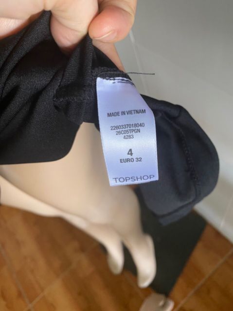 Đầm midi cổ vuông Topshop Square Neck Midi Dress