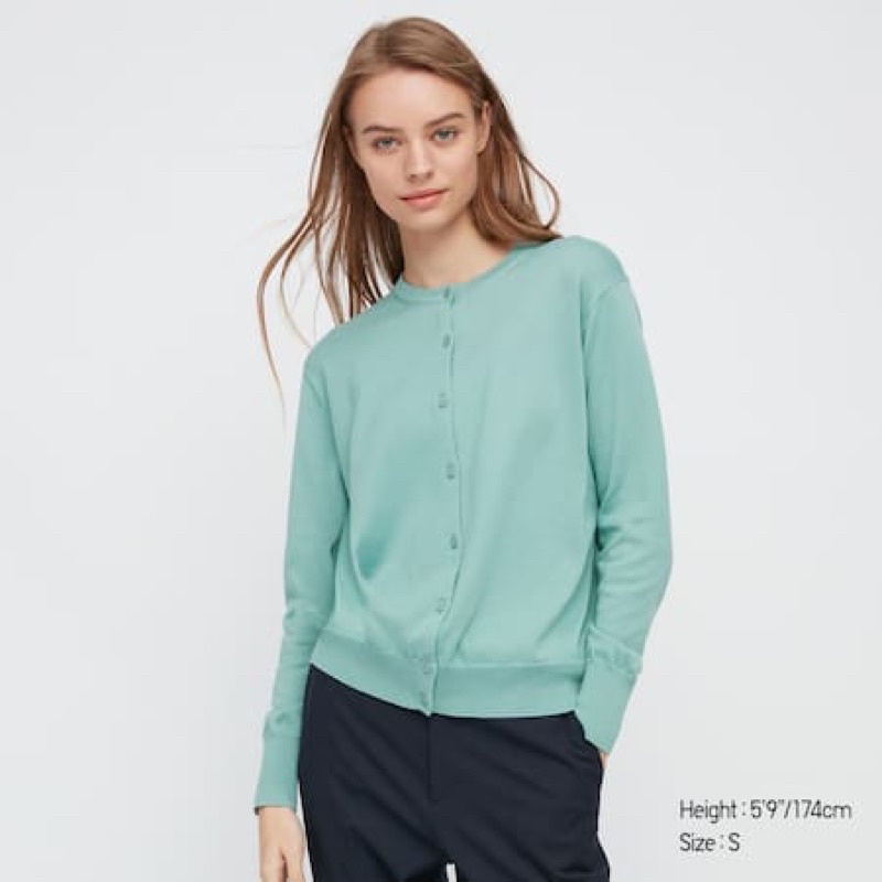 Áo khoác len chống tia UV nữ cổ tròn cài khuy cardigan dễ thương của Uniqlo