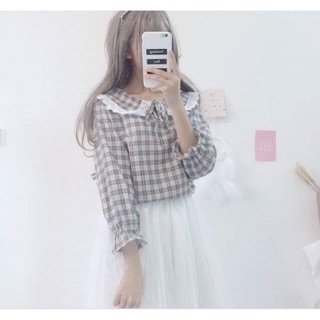 Áo sơ mi kẻ vai bèo tiểu thư