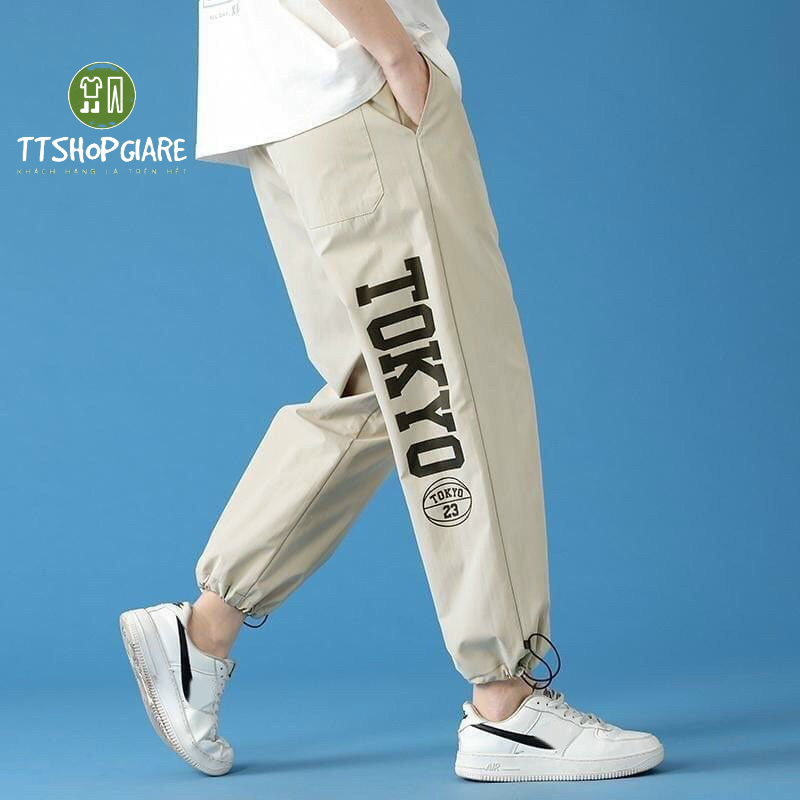 Quần jogger kaki túi hộp dán gấu form nam nữ