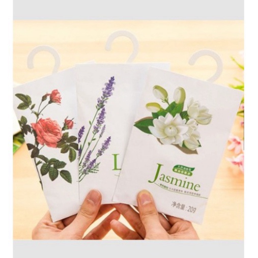 SALE!!! Túi thơm thảo dược để trong quần áo kèm móc treo