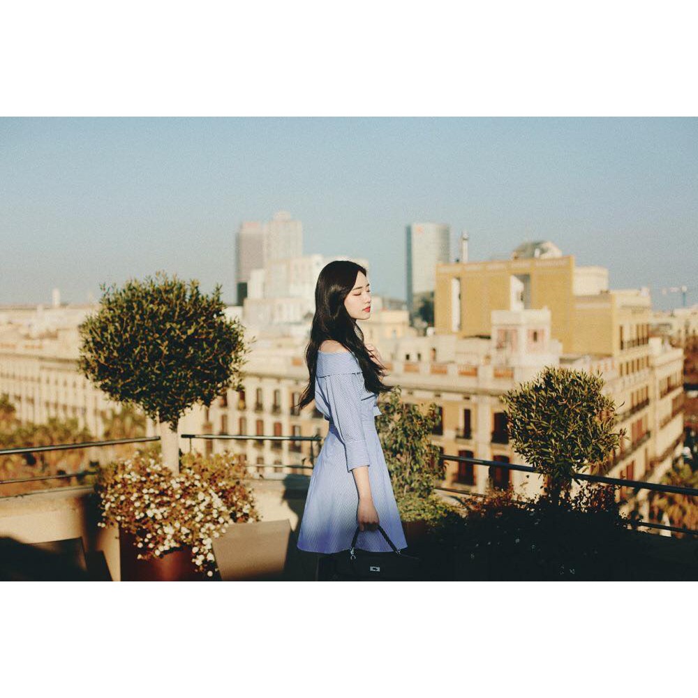 Sangin Dress - Đầm sọc xanh bẹt vai kate