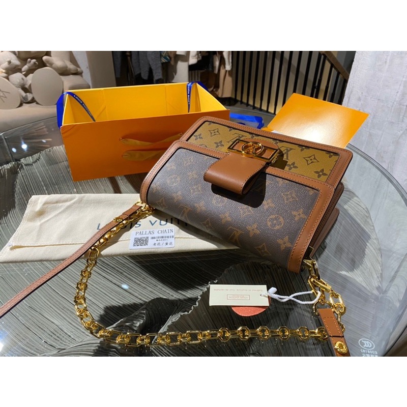 Túi W566-25 LV Dauphine fullbox nam châm dây da, xích quá đẹp♥️