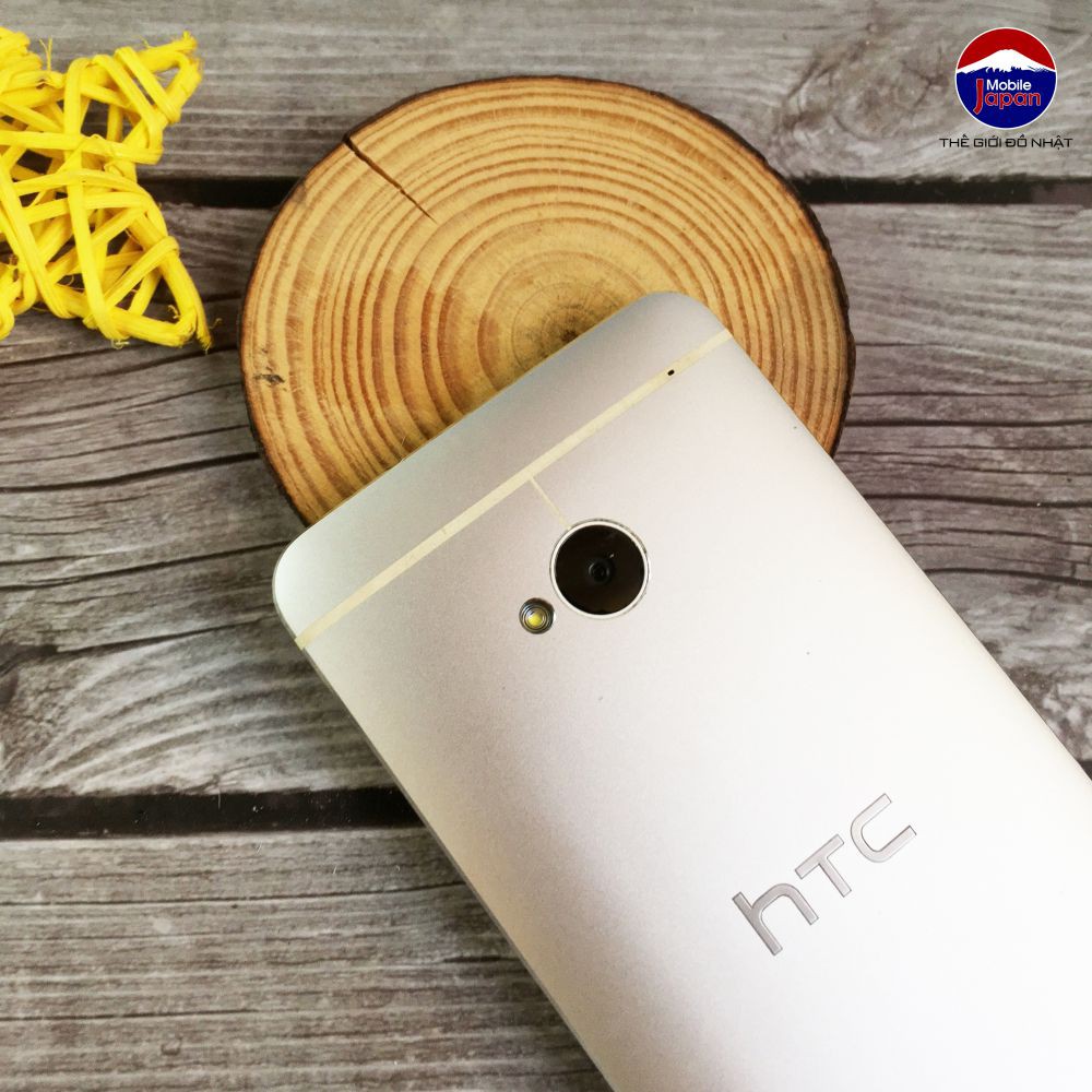  Điện Thoại HTC One M7 -Khung Kim Loại, Máy Mới Cứng