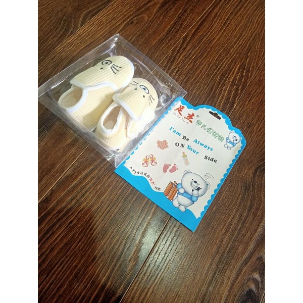 Giầy tập đi chống trượt cho bé (6-18m)