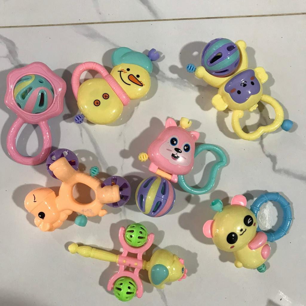 Set 7 lục lạc xúc xắc bằng nhựa cao cấp - đồ chơi âm thanh cho trẻ sơ sinh - Smart Baby