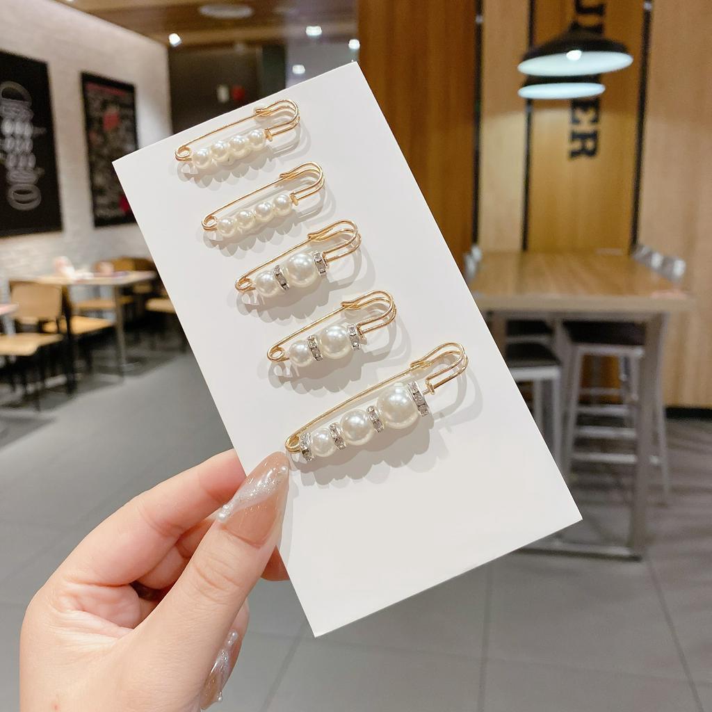 Ghim Cài Thắt Lưng Quần Đính Ngọc Trai Xinh Xắn Dành Cho Bạn Gái