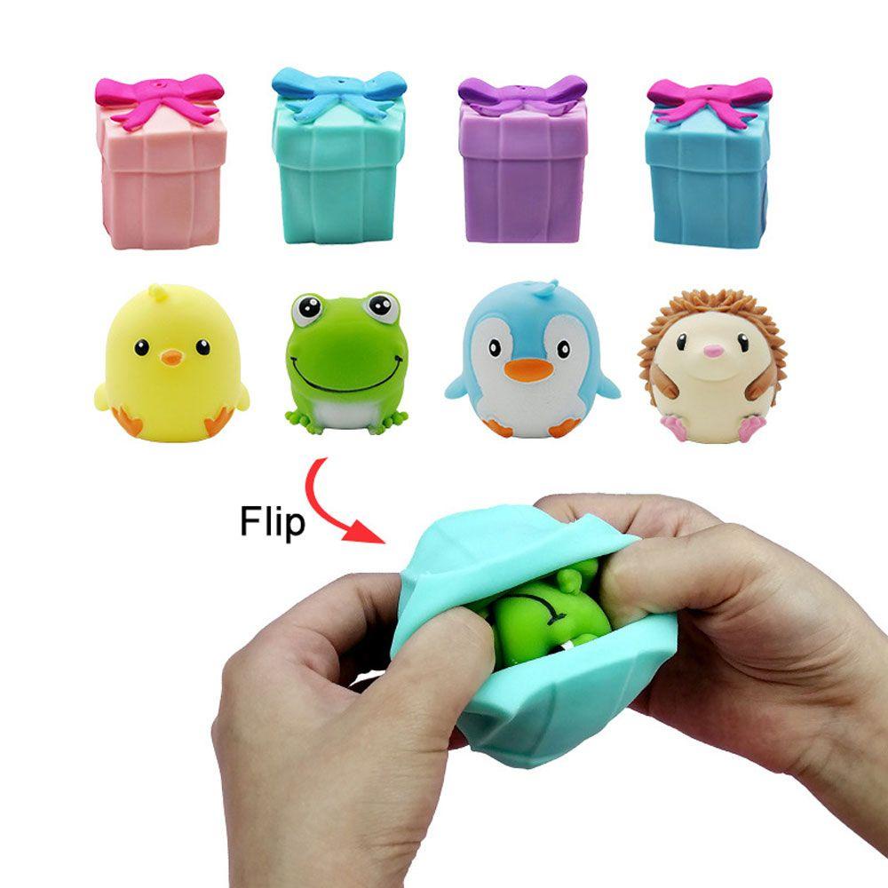 Hộp Quà Đồ Chơi Lật Đật Hình Động Vật Bằng Silicone Màu Cầu Vồng