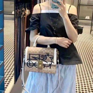 Túi xách Coach Hutton mẫu mới siêu sang