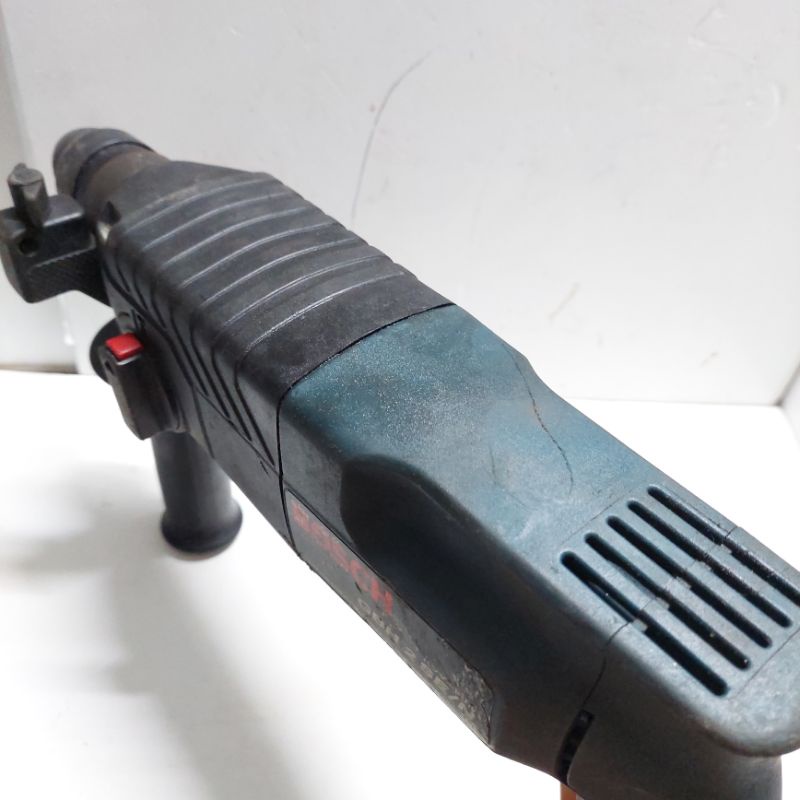 KHOAN BOSCH 2 CHỨC NĂNG 680W ĐIỆN 100V