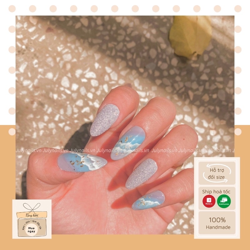 Nailbox thiết kế hình mây màu tím , rắc nhũ , loang màu xinh xắn