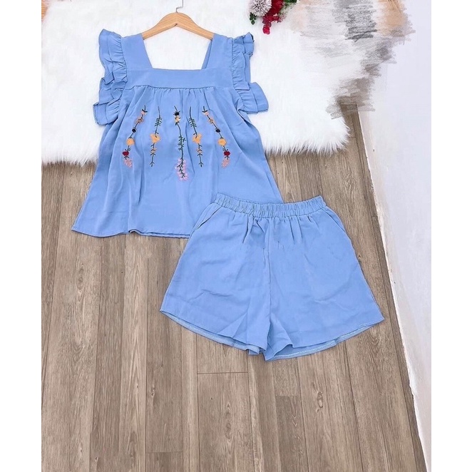 Đồ bộ LỤA ĐÙI THÊU CỔ VUÔNG BÈO VAI DỄ THƯƠNG MỊN MÁT thời trang