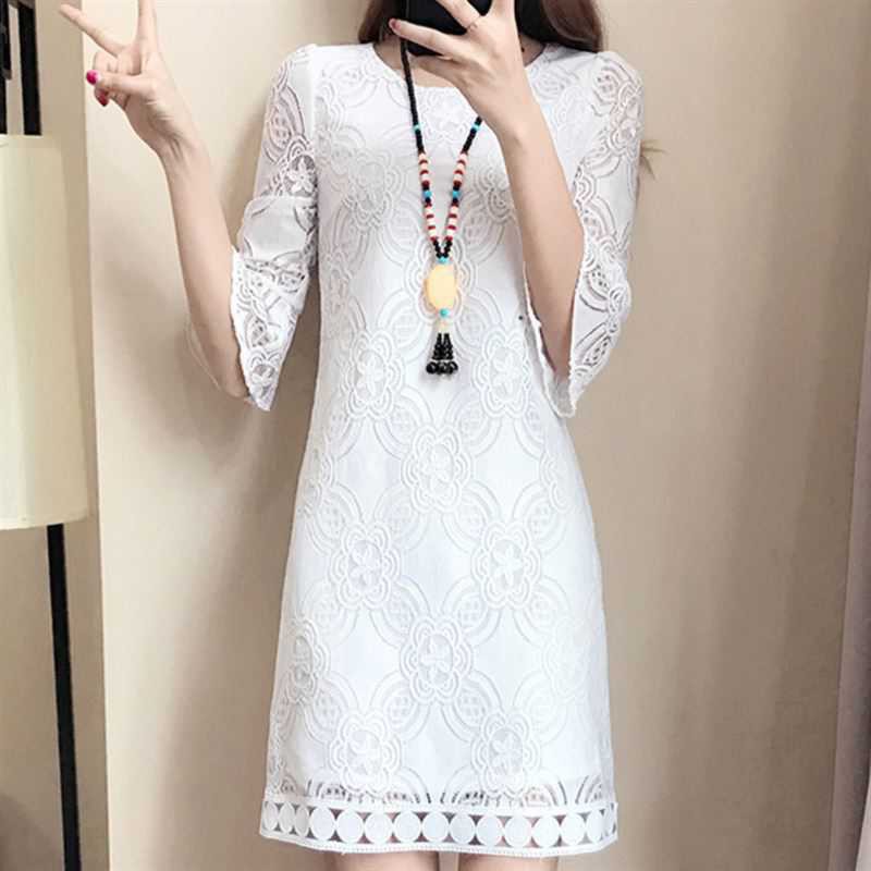 Đầm nữ tay lửng phối ren phong cách thời trang | BigBuy360 - bigbuy360.vn