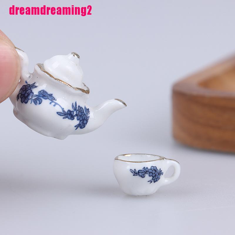 Ấm Trà Họa Tiết Hoa Xanh Dương Dùng Trang Trí Búp Bê