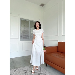 Có bigsize đầm midi xẻ tà nút sau ạ