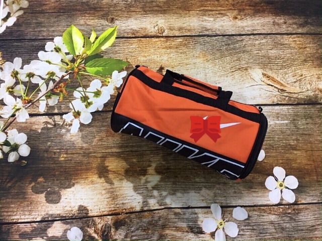 Túi trống bóng đá có ngăn để giày riêng