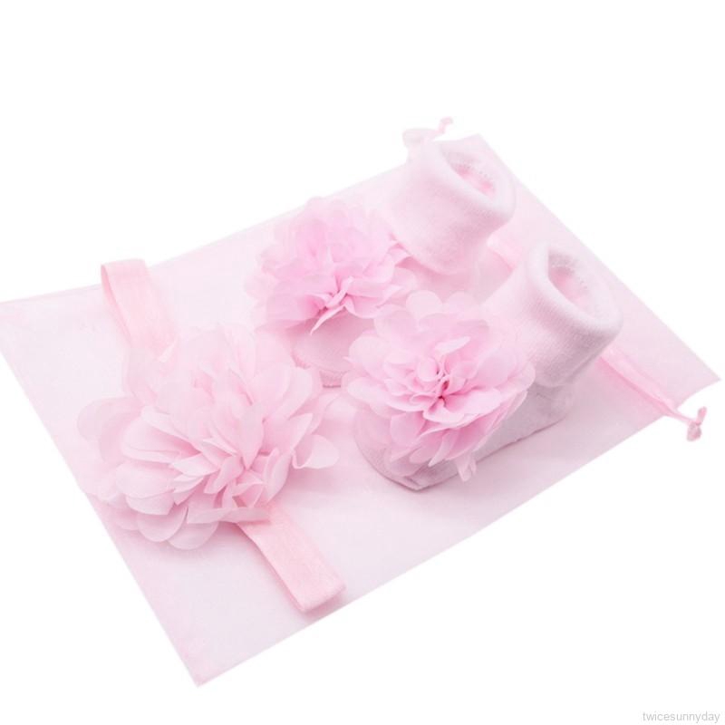 Set băng đô hoa cột tóc + vớ chân cổ đính hoa dễ thương cho bé