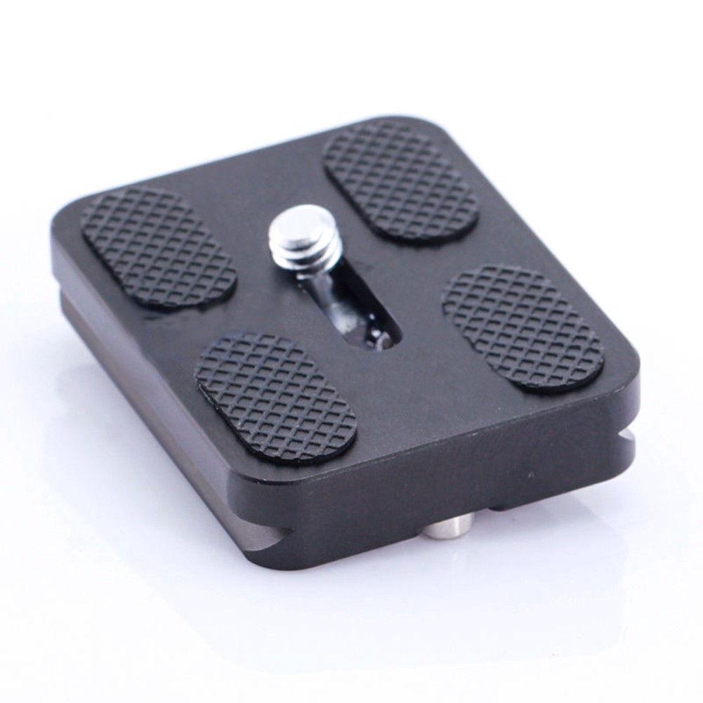 Tấm đế nhôm để gắn phụ kiện vào chân máy ảnh Benro mefoto